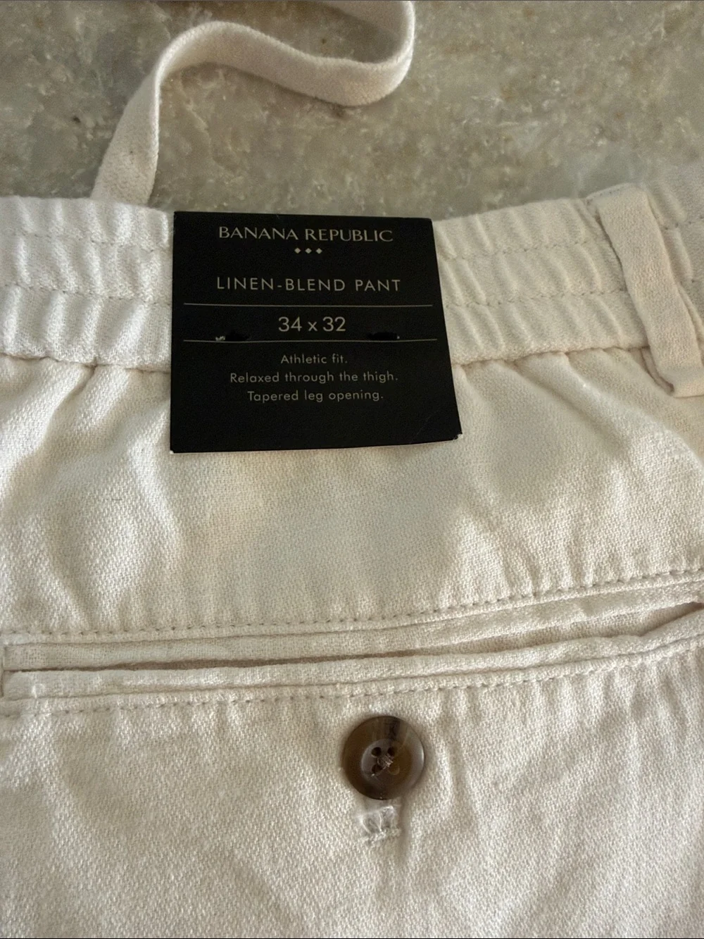 Banana Republic Men's Light Cream Drawstring Linen-Blend Pants